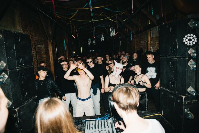 EXX, Gestalt archive, Minsk, frame 136