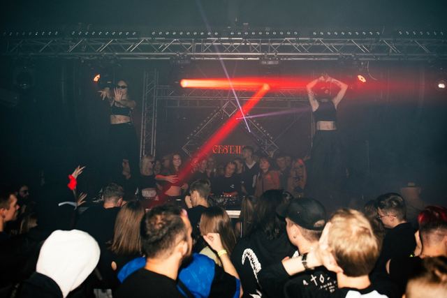 Open Season, Gestalt archive, Minsk, frame 44