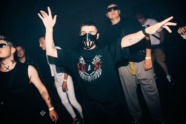 Open Season, Gestalt archive, Minsk, frame 216