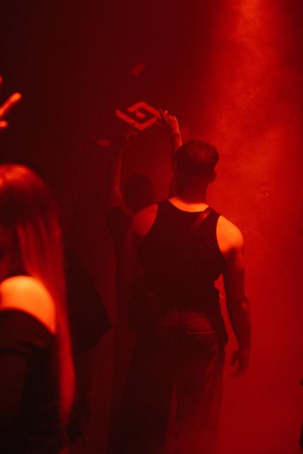 Hazy Blades, Gestalt archive, Minsk, frame 41