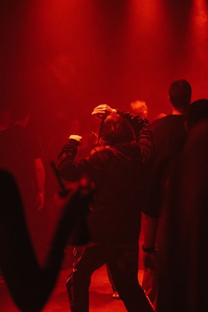Hazy Blades, Gestalt archive, Minsk, frame 43