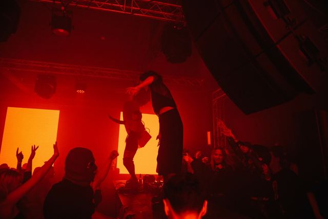 Hazy Blades, Gestalt archive, Minsk, frame 152