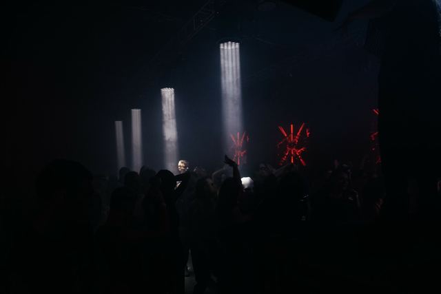 Hazy Blades, Gestalt archive, Minsk, frame 155