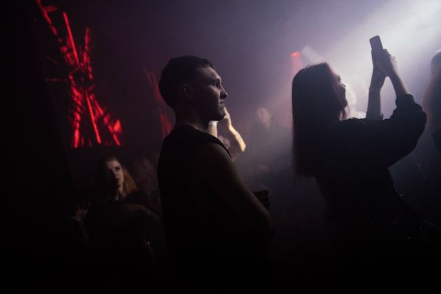 Hazy Blades, Gestalt archive, Minsk, frame 156