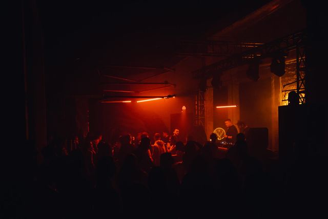 Maruwa, Gestalt archive, Minsk, frame 44