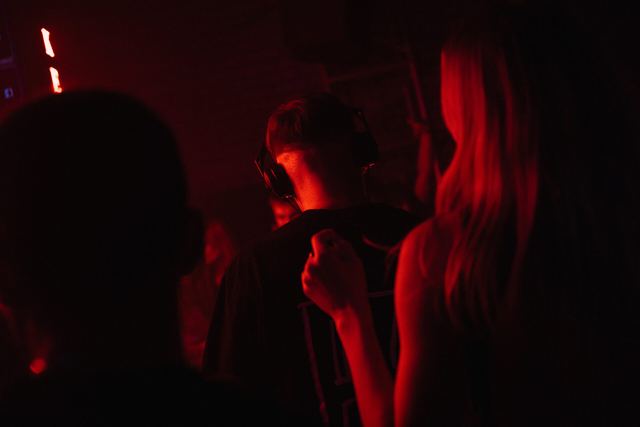 MIRROR: F2F, Gestalt archive, Minsk, frame 26