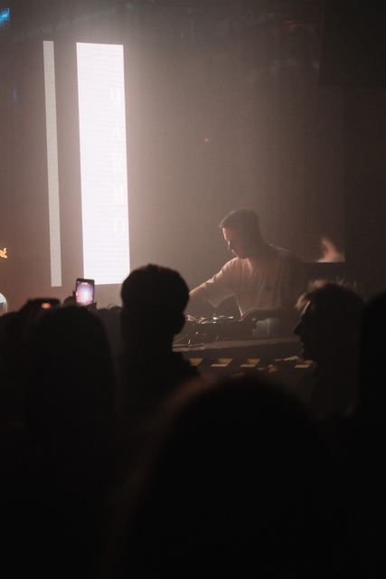 MIRROR: F2F, Gestalt archive, Minsk, frame 43