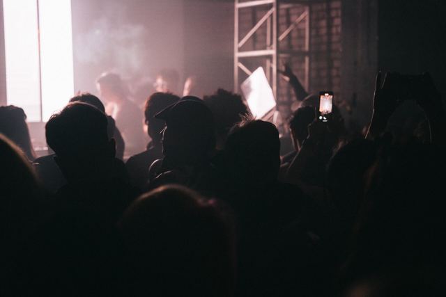 MIRROR: F2F, Gestalt archive, Minsk, frame 78
