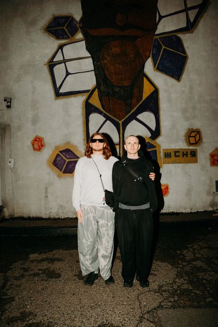 MIRROR: F2F, Gestalt archive, Minsk, frame 182
