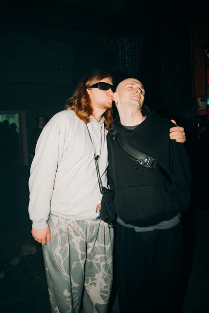 MIRROR: F2F, Gestalt archive, Minsk, frame 183
