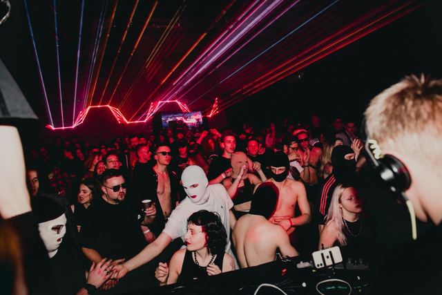 Rave Therapy 4, Gestalt archive, Minsk, frame 86