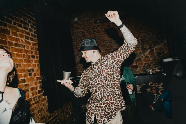 Rave Therapy 4, Gestalt archive, Minsk, frame 113