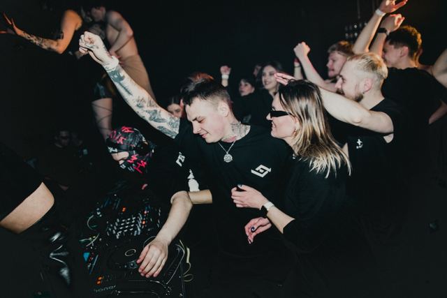 Rave Therapy 4, Gestalt archive, Minsk, frame 170