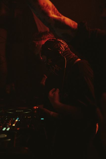 Rave Therapy 4, Gestalt archive, Minsk, frame 171