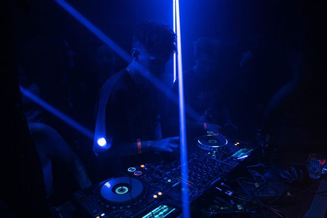 RAVE THERAPY 6, Gestalt archive, Minsk, frame 92