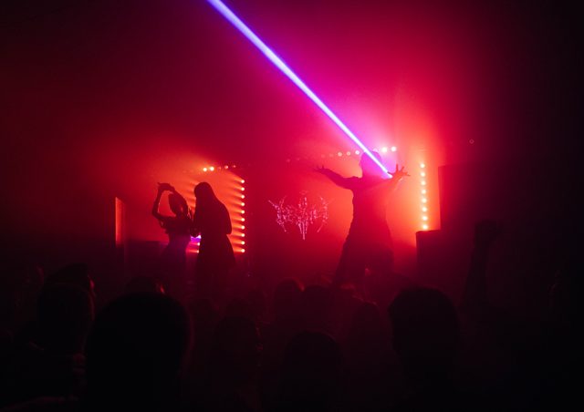 RAVE THERAPY 6 photo report
