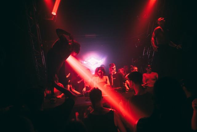 Sirdsapes EP, Gestalt archive, Minsk, frame 101