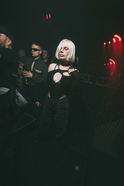 Sirdsapes, Gestalt archive, Minsk, frame 8