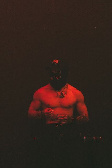 Sirdsapes, Gestalt archive, Minsk, frame 11