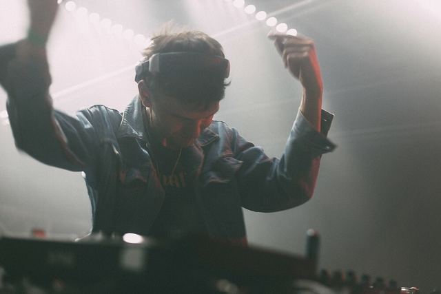 Sirdsapes, Gestalt archive, Minsk, frame 40