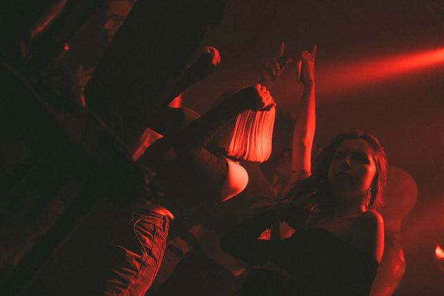 Sirdsapes, Gestalt archive, Minsk, frame 81