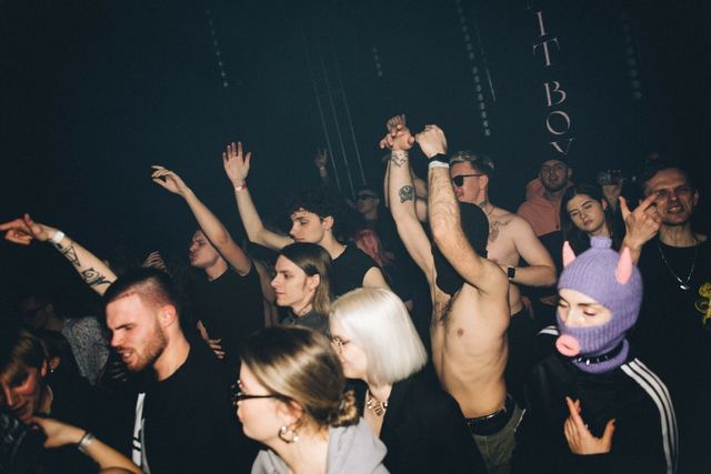 Unit Boy, Gestalt archive, Minsk, frame 17