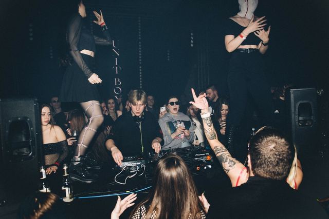 Unit Boy, Gestalt archive, Minsk, frame 202