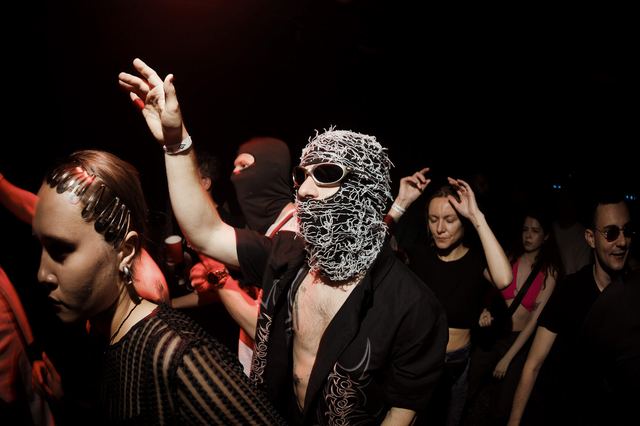 Wasap Mos, Gestalt archive, Minsk, frame 10
