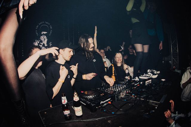 YANSYET photo report